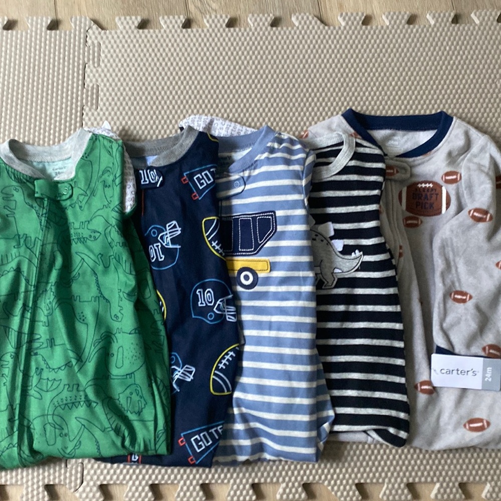 5 pairs of Carter’s Boys footed  pjs- ALL new with tags-Free shipping
